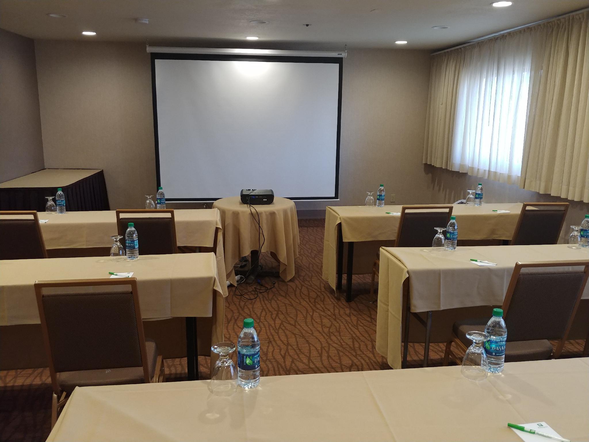 Holiday Inn Santa Ana-Orange County Airport By Ihg Exterior photo